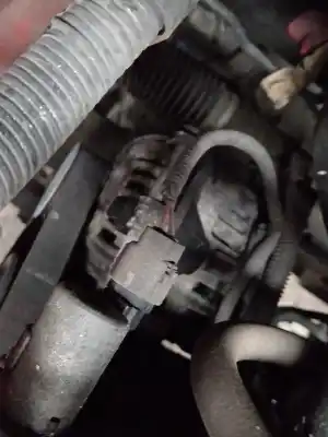 Pezzo di ricambio per auto di seconda mano ALTERNATORE per TOYOTA YARIS (KSP9/SCP9/NLP9) Básico Riferimenti OEM IAM 270600J051  
