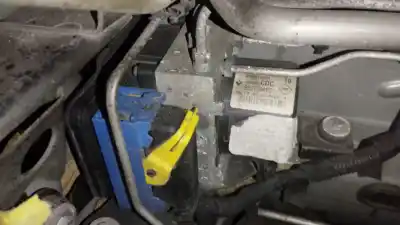 Автозапчастина б/у АБС для RENAULT MEGANE III GRANDTOUR (KZ0/1)  Посилання на OEM IAM 476601563R  