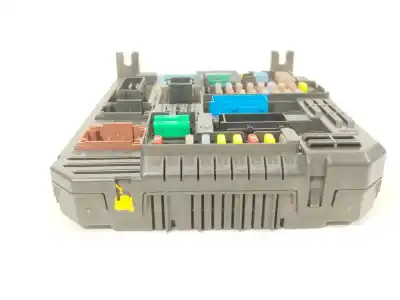 Second-hand car spare part fuse box unit for citroen c4 picasso ii 1.6 bluehdi 120 oem iam references 9819851380  