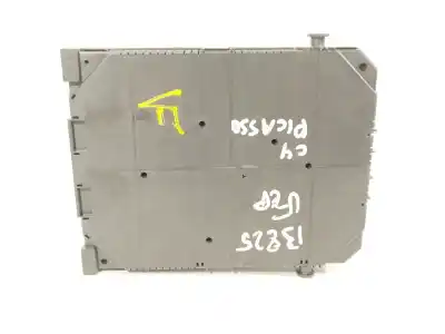 Second-hand car spare part fuse box unit for citroen c4 picasso ii 1.6 bluehdi 120 oem iam references 9819851380  