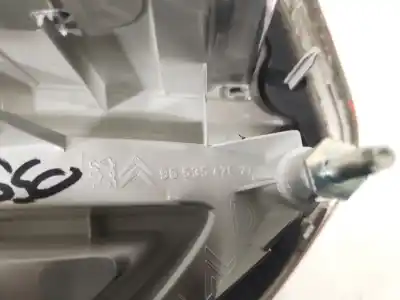 Second-hand car spare part right tailgate door light for citroen c4 picasso i monospace (ud_) 1.6 hdi oem iam references 9653547677  