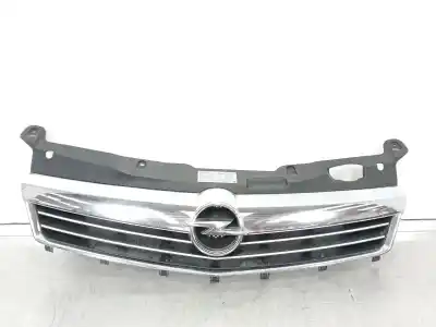 Автозапчастина б/у ПЕРЕДНЯ РЕШІТА для OPEL ASTRA H (A04)  Посилання на OEM IAM 13225780 46108/8395 13225775