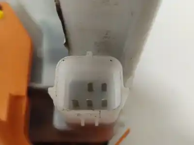 Second-hand car spare part left front door lock for ford ka (ru8) 1.2 oem iam references 51912428  