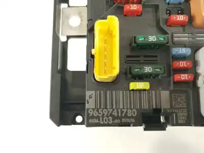 Second-hand car spare part fuse box unit for citroen c2 (jm_) 1.1 oem iam references 9659741780 bsml0300 
