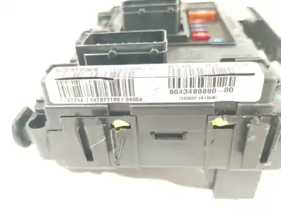 Pezzo di ricambio per auto di seconda mano scatola relè/fusibili per citroen c3 i (fc_, fn_) 1.4 i bivalent riferimenti oem iam 9643498880 t1184700003g bsmb3