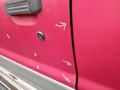 Peça sobressalente para automóvel em segunda mão porta da frente esquerda por mitsubishi montero   (v3_w, v2_w, v4_w) 2.8 td (v46w, v26w) referências oem iam   