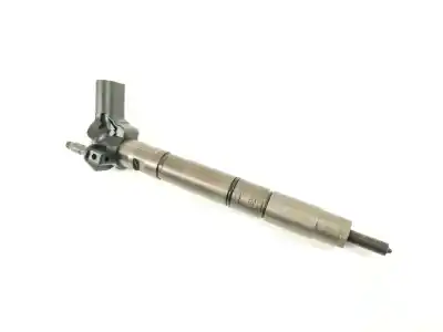 Second-hand car spare part injector for volkswagen passat b6 (3c2) 2.0 tdi oem iam references 03l130277