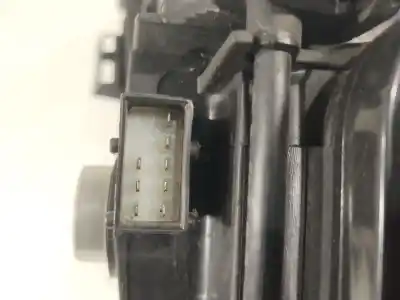 Pezzo di ricambio per auto di seconda mano faro anteriore destro per opel corsa d (s07) 1.3 cdti (l08, l68) riferimenti oem iam 93189358  