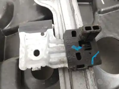 Second-hand car spare part driver left window regulator for kia cee'd (jd) 1.6 crdi 136 oem iam references 82470a2651 82471a2700 