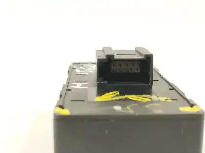 Автозапчастина б/у передні вікний вмикач для audi a4 b6 (8e2) 2.5 tdi посилання на oem iam 8z0959851  