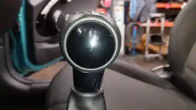 Second-hand car spare part gear lever knob for mini mini (f56) cooper d oem iam references 7641999  25117641999