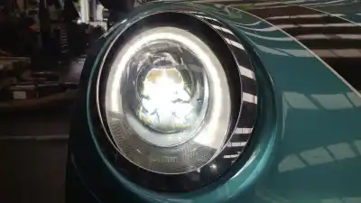 Tweedehands auto-onderdeel Rechts Koplamp voor MINI MINI (F56) COOPER D OEM IAM-referenties 63117472226 63117448376 90117996