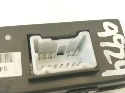 Second-hand car spare part multifunction display for kia sorento active 4wd oem iam references 945102p100  