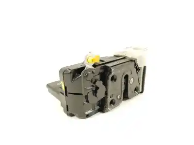 Second-hand car spare part left front door lock for hyundai i20 comfort oem iam references 813101j020