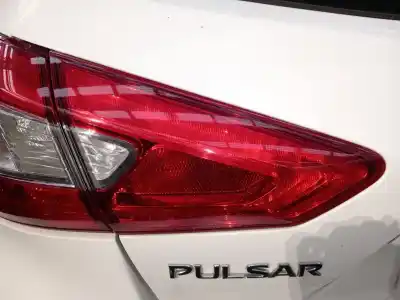 Peça sobressalente para automóvel em segunda mão farolim da mala traseiro esquerdo por nissan pulsar fastback (c13) 1.5 dci referências oem iam 