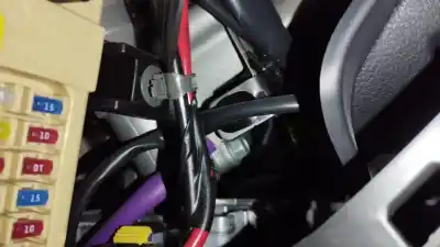 Peça sobressalente para automóvel em segunda mão  por KIA STONIC (YB)  Referências OEM IAM 56340H8900  56310H8910