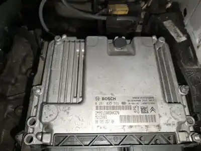 Second-hand car spare part ECU ENGINE CONTROL for PEUGEOT 308 SW II (LC_, LJ_, LR_, LX_, L4_) 1.5 BLUEHDI 130 OEM IAM references 9830225780  