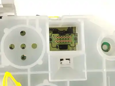 Second-hand car spare part dashboard for mazda 2 (de_, dh_) 1.5 (de5fs) oem iam references df7555471b andf75c d01j55430