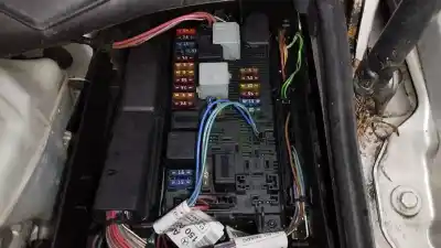 Piesă de schimb auto la mâna a doua PANOU SIGURANȚE pentru MERCEDES-BENZ CLASE E (W211) E 270 CDI (211.016) Referințe OEM IAM 2115453901  