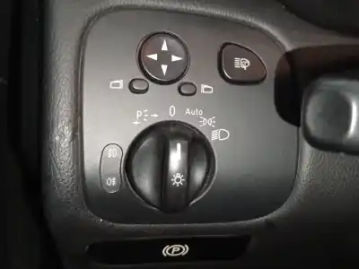 Peça sobressalente para automóvel em segunda mão COMUTADOR DE LUZES por MERCEDES-BENZ CLASE C (W203) C 180 KOMPRESSOR (203.046) Referências OEM IAM A20354509  