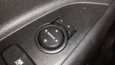 Gebrauchtes Autoersatzteil SPIEGELSTEUERUNG zum KIA STONIC (YB) 1.2 CVVT OEM-IAM-Referenzen 4D64801160  