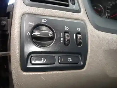 Peça sobressalente para automóvel em segunda mão COMUTADOR DE LUZES por VOLVO XC70 I CROSS COUNTRY (295) D5 XC AWD Referências OEM IAM 30739314  