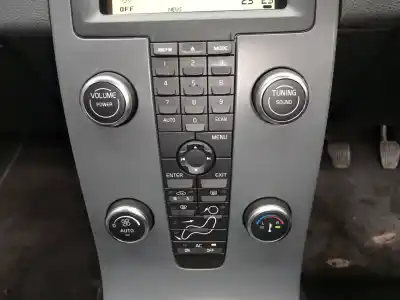 Peça sobressalente para automóvel em segunda mão  por VOLVO V50 (545)  Referências OEM IAM 30782540  