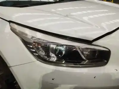 Second-hand car spare part right headlight for kia cee'd (jd) 1.4 cvvt oem iam references 92102a2010  92102a2xxx
