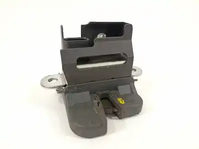 Second-hand car spare part TRUNK LOCK for VOLKSWAGEN GOLF PLUS (5M1) Highline OEM IAM references 5M0827505B  