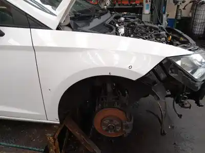 Piesă de schimb auto la mâna a doua ARIPÃ DREAPTA FAȚÃ pentru SEAT LEON ST (5F8) 1.6 TDI Referințe OEM IAM 5F0821022J  