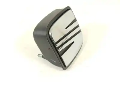 Second-hand car spare part TAILGATE BACK DOOR HANDLE for SEAT ALTEA (5P1)  OEM IAM references 5P0827565C  