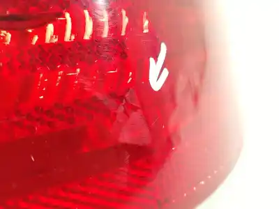 Second-hand car spare part right tailgate light for bmw 3 (e46) 320 i oem iam references 8364726 63218383100 63218364726