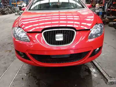 Gebrauchtes Autoersatzteil VORDERE STOSSSTANGE zum SEAT LEON (1P1) 1.9 TDI OEM-IAM-Referenzen   