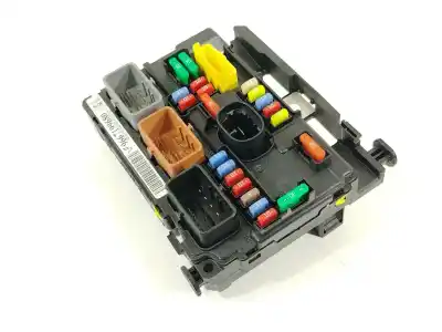 Second-hand car spare part fuse box unit for citroen ds3 (sa_) 1.6 bluehdi 100 oem iam references 9667199680  