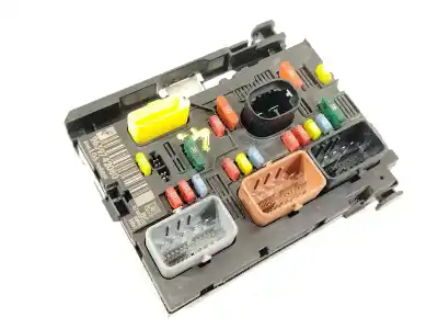 Second-hand car spare part FUSE BOX UNIT for PEUGEOT 307 (3A/C) 1.6 HDI 110 OEM IAM references 9659742080  