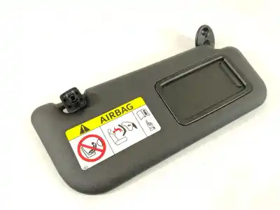 Pièce détachée automobile d'occasion PARE-SOLEIL DROIT pour TOYOTA YARIS CROSS (MXP_) 1.5 HYBRID A LAS 4 RUEDAS (MXPJ15) Références OEM IAM 74310K0100C0  