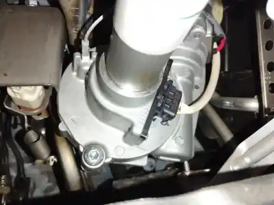 Pezzo di ricambio per auto di seconda mano piantone dello sterzo per toyota yaris active riferimenti oem iam jj301002130