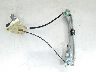Recambio de automóvil de segunda mano de ELEVALUNAS TRASERO IZQUIERDO para RENAULT LAGUNA III (BT0/1) 2.0 DCI (BT07, BT0J, BT14, BT1A, BT1S) referencias OEM IAM 827010001R  