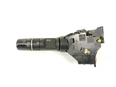 Pièce détachée automobile d'occasion COMMUTATEUR D'ÉCLAIRAGE pour MAZDA 2 (DE_, DH_) 1.3 (DE3FS) Références OEM IAM DF7166122  