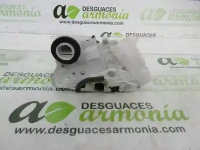 Pezzo di ricambio per auto di seconda mano serratura porta anteriore sinistra per toyota yaris city riferimenti oem iam 