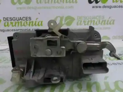 Pièce détachée automobile d'occasion serrure de porte avant droite pour citroen c8 hdi 120 collection références oem iam 9136l8