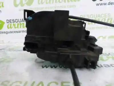 Peça sobressalente para automóvel em segunda mão fechadura da porta traseira direita por renault clio grandtour dynamique referências oem iam 8200300129