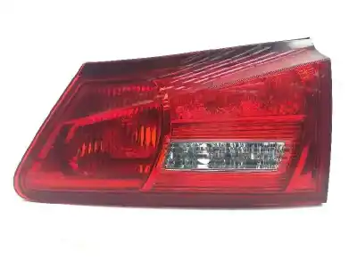 Автозапчастина б/у правий ліхтар для lexus is200 (ds2/is2) 220d посилання на oem iam 