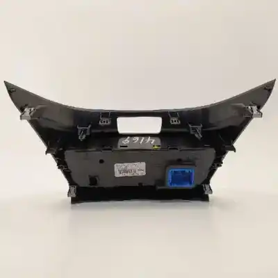 Pièce détachée automobile d'occasion commande de climatisation / chauffage pour peugeot 2008 1.2 12v e-thp références oem iam 96722471xu  