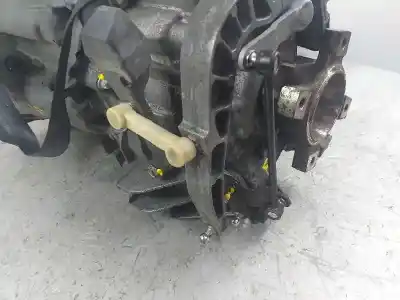 Автозапчастина б/у коробка передач для volkswagen crafter combi (2e) combi 30 посилання на oem iam v9052502800  
