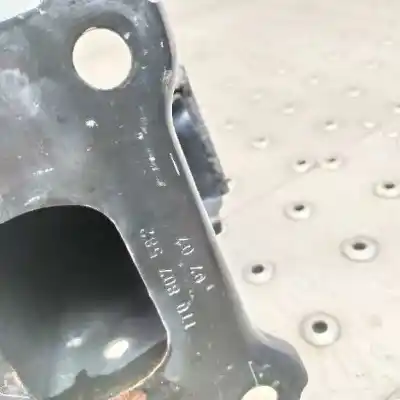 Автозапчастина б/у передній бампер підсилення для volkswagen jetta (1k2) 1.9 tdi посилання на oem iam 1t0807581 1t0807583 1t0807582