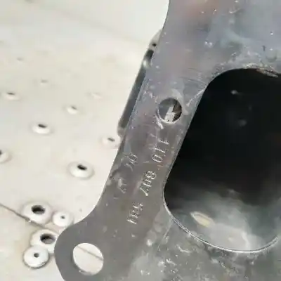 Автозапчастина б/у передній бампер підсилення для volkswagen jetta (1k2) 1.9 tdi посилання на oem iam 1t0807581 1t0807583 1t0807582