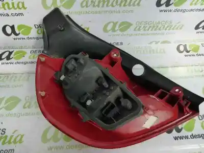 Автозапчастина б/у правий ліхтар для renault clio iii authentique посилання на oem iam 8200459960  