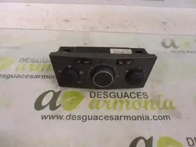 Recambio de automóvil de segunda mano de mando climatizador para opel zafira b cosmo referencias oem iam 13231049  90151290