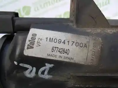 Автозапчасти б/у правая противотуманная фара за seat leon (1m1) signo ссылки oem iam 1m0941700a  67742840